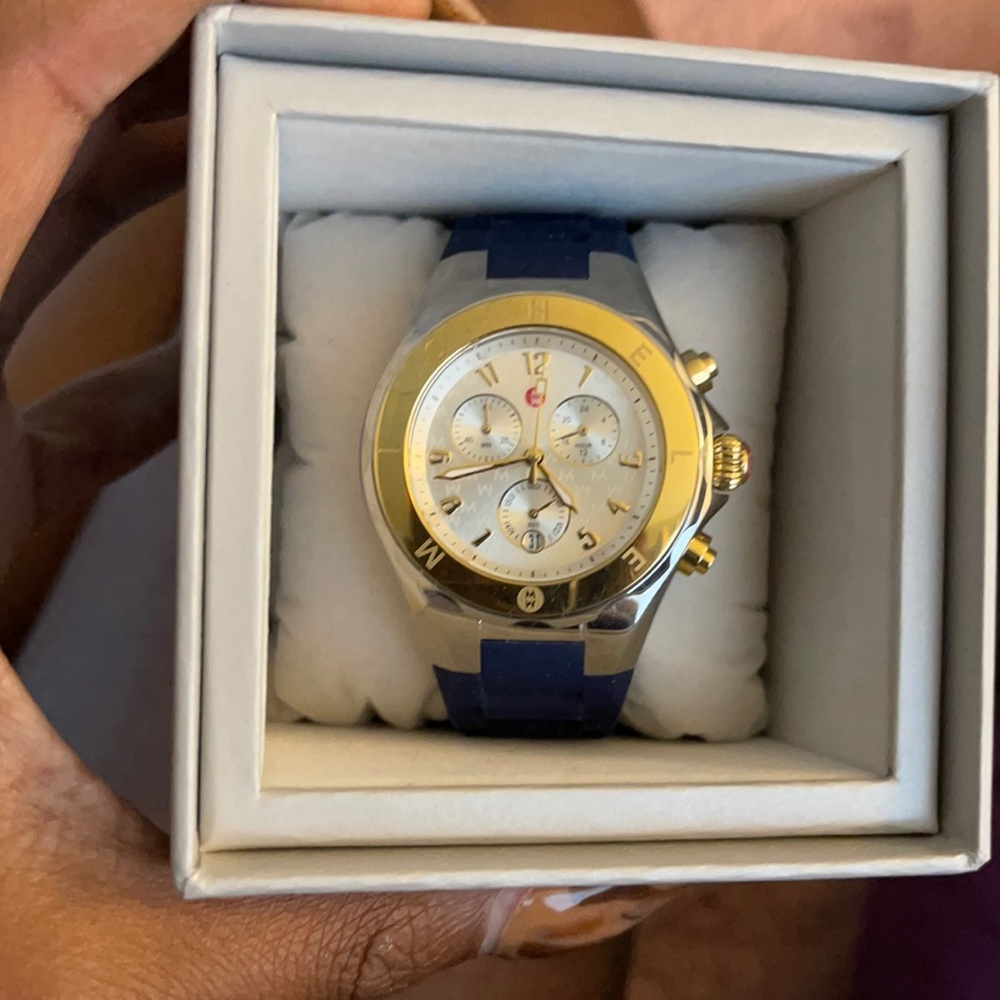 Women’s Michele watch only worn once